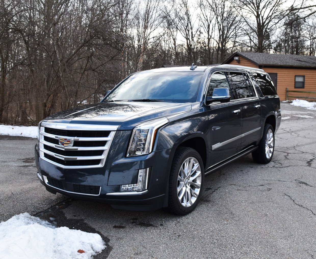 2019 Cadillac Escalade Review: For Fat Cats with Deep Pockets
