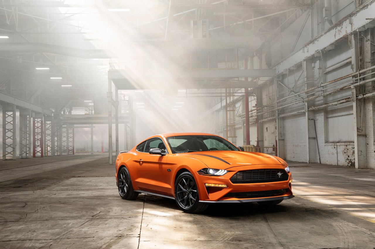 2020 Ford Mustang Squeezes 330 hp from a 2.3L EcoBoost 4