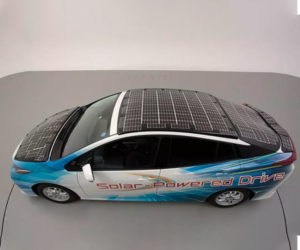 Toyota Shows off High-efficiency Solar EV Tech