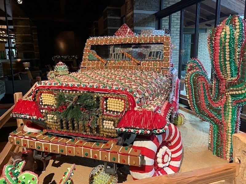Gingerbread Jeep Looks Good Enough to Eat