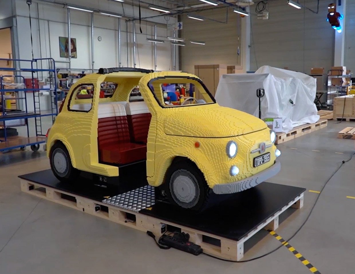 Fiat and LEGO Built a Life size Fiat 500