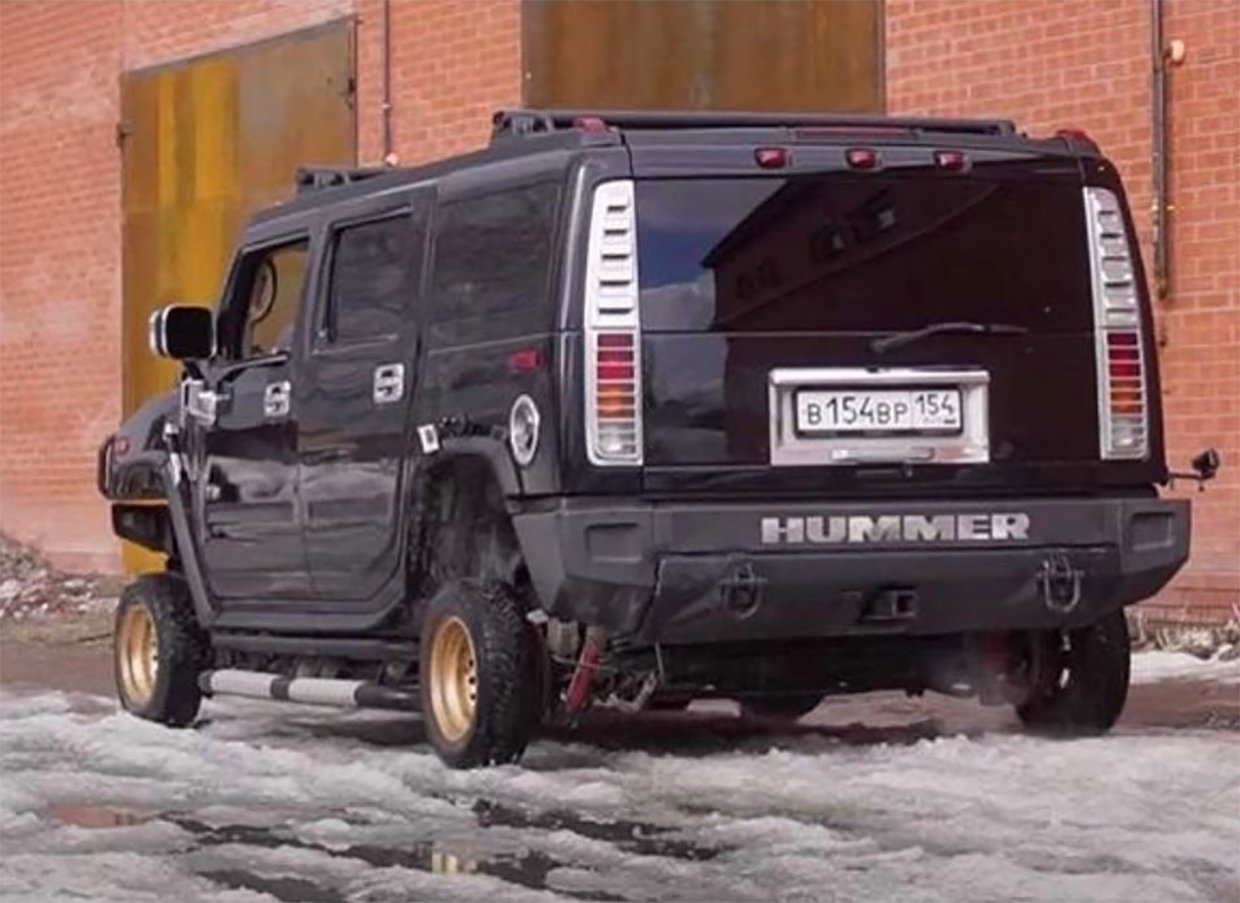 Putting 13-inch Rims on a Hummer H2 Looks as Stupid as It Sounds