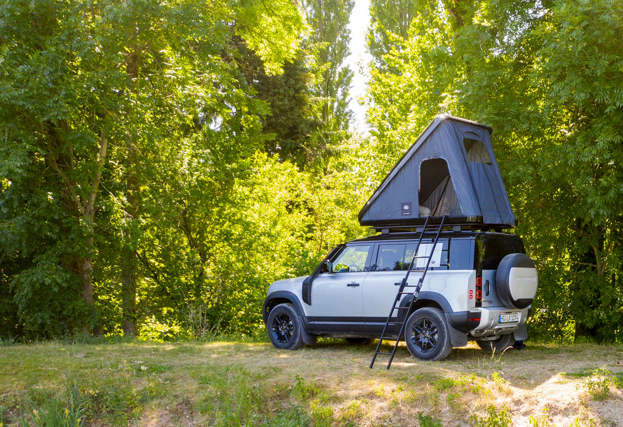 Land Rover Fans Can Now Buy a Fancy Roof-Top Tent for the New Defender