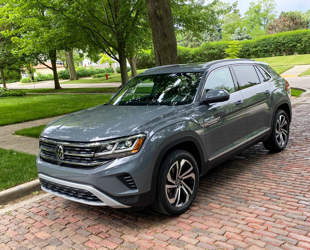 2020 Volkswagen Atlas Cross Sport V6 4motion Review Cross Yes Sport No