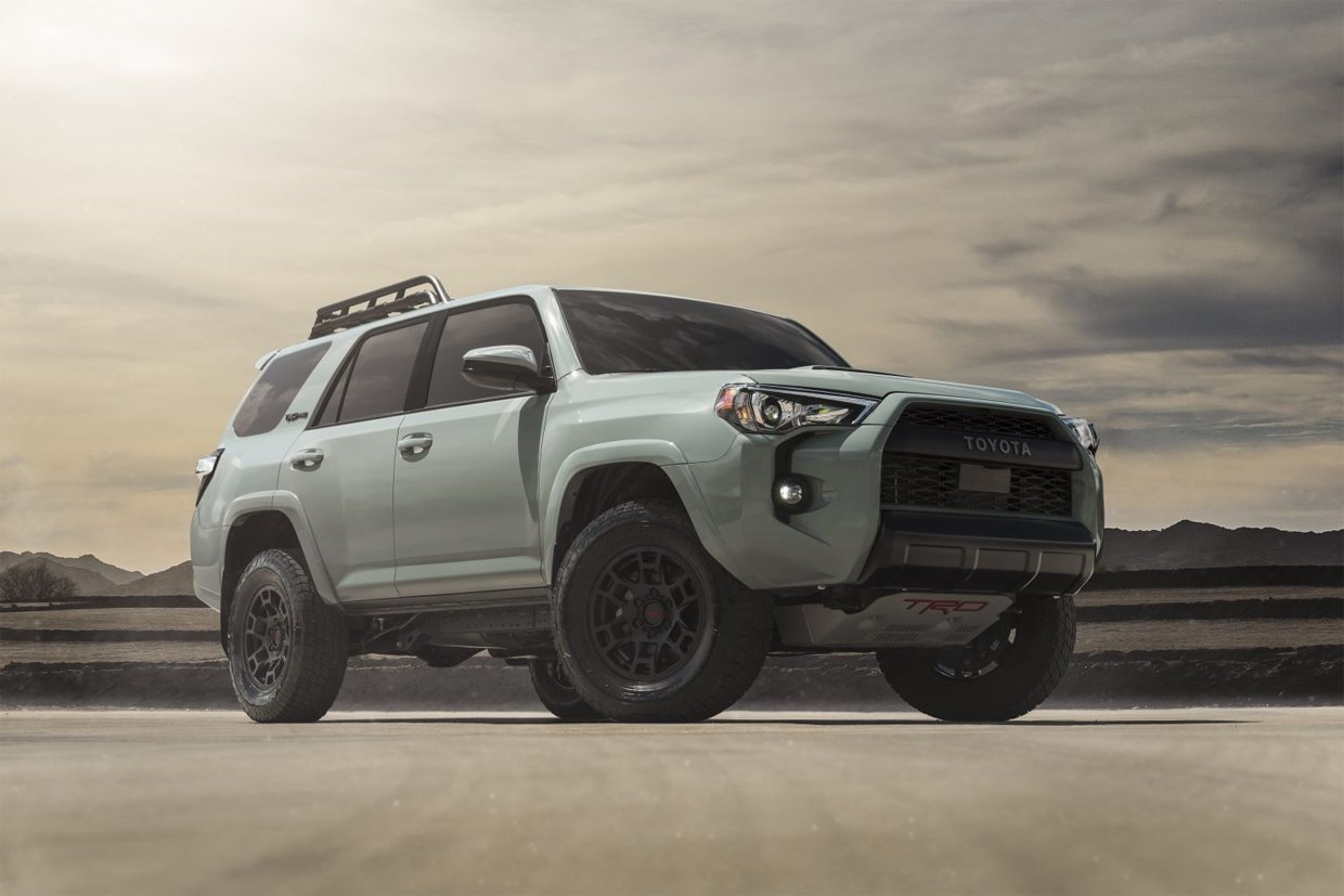 2023 toyota 4runner lunar rock