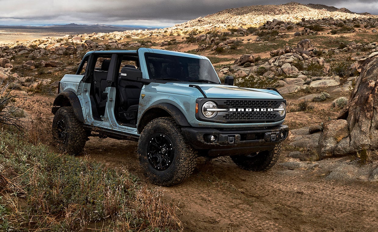 2021 Ford Bronco Can’t Have the Manual and Sasquatch Together