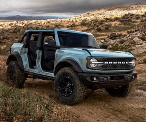 2021 Ford Bronco Can’t Have the Manual and Sasquatch Together