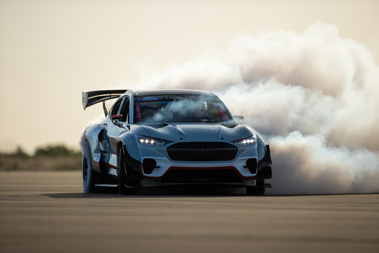 Ford Mustang Mach-E 1400 is a Pure Electric Racing Machine