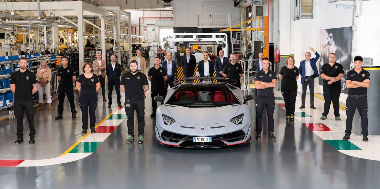 The 10,000th Lamborghini Aventador Has Rolled off of the Assembly Line