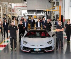 The 10,000th Lamborghini Aventador Has Rolled off of the Assembly Line