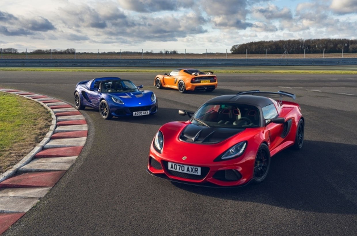 Lotus Celebrates the End for Two Icons with Elise and Exige Final Editions