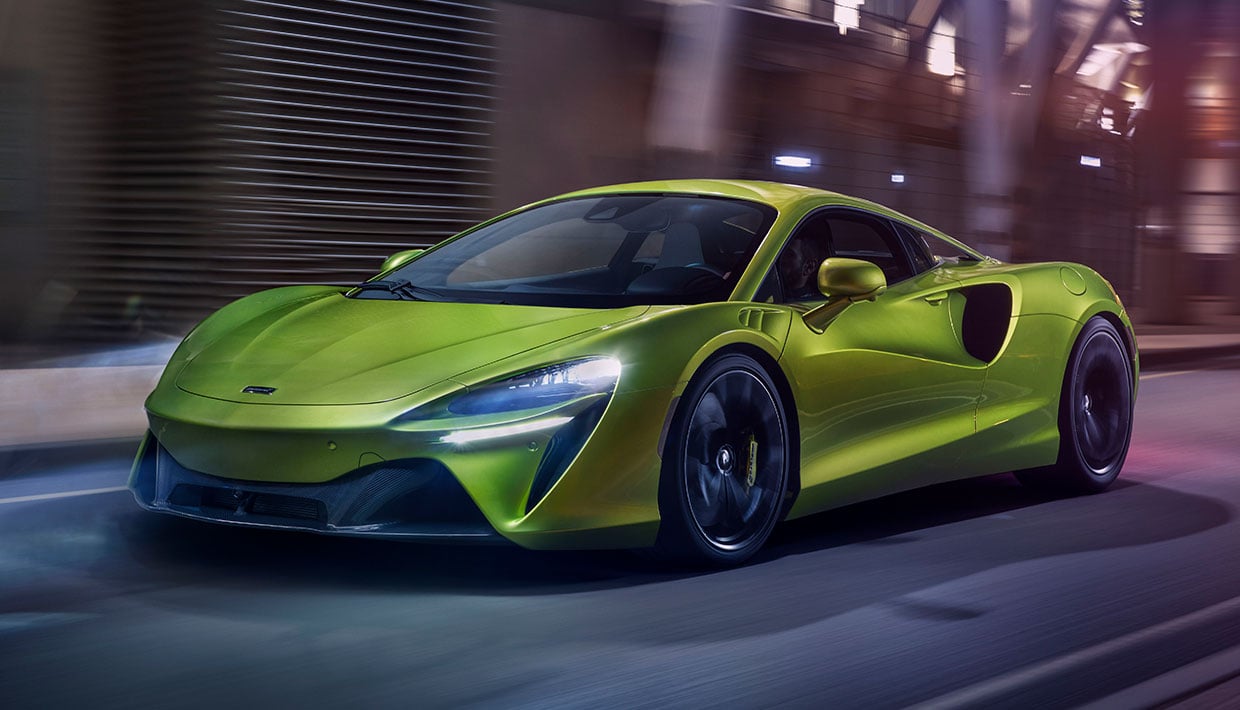 McLaren Artura Hybrid Supercar Gets 50 MPG and Is Blazing Fast
