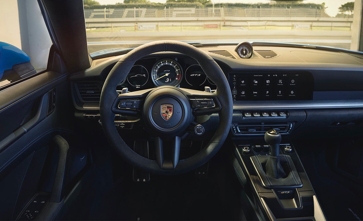 Americans Overwhelmingly Prefer the Manual in the Porsche 911 GT3