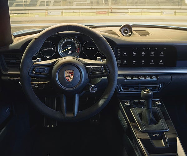 Americans Overwhelmingly Prefer the Manual in the Porsche 911 GT3