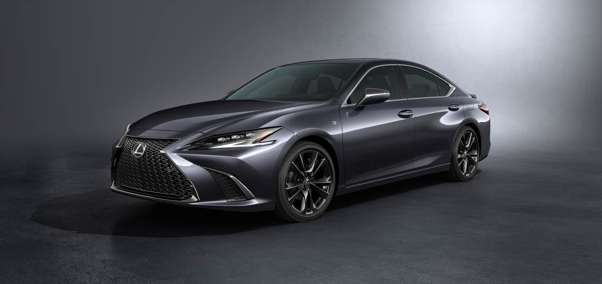 2022 Lexus ES Brings Tech, Safety, and Handling Updates