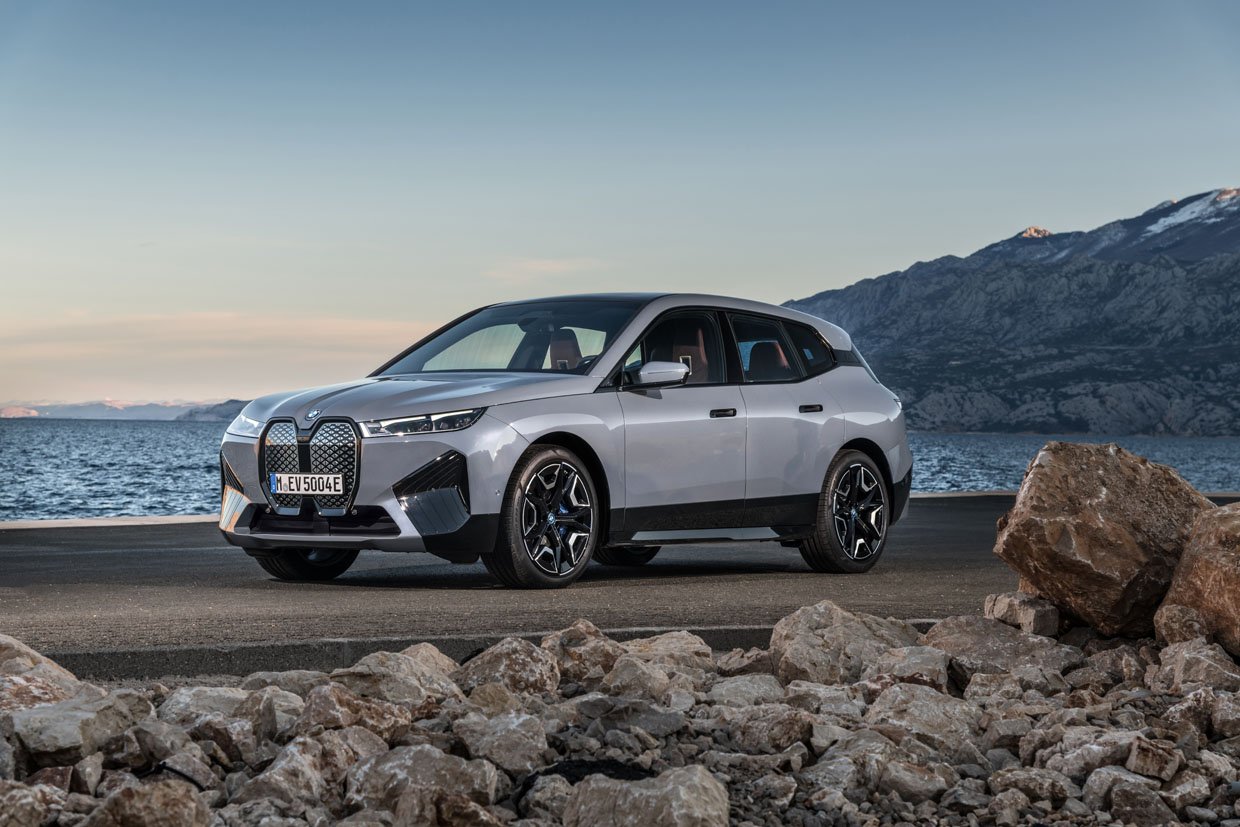 BMW iX xDrive50 Is a Bold All-Electric Crossover