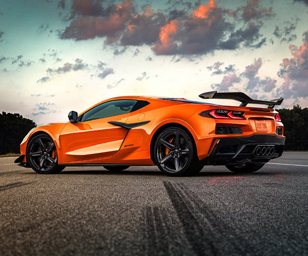 Corvette Marketing Manager Hints at 2023 Z06 Price