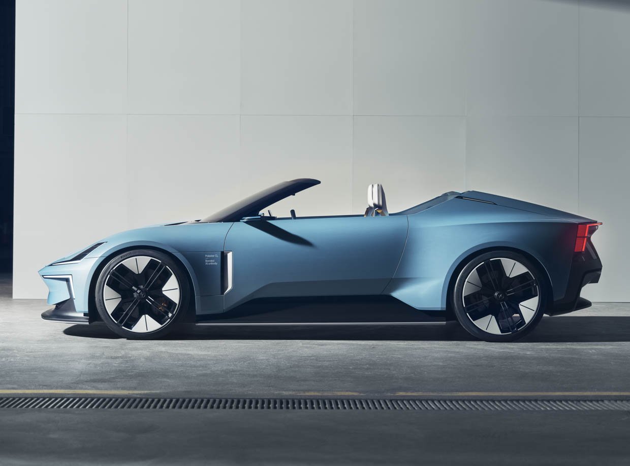 Polestar O₂ Concept is an Electric Roadster with a Drone