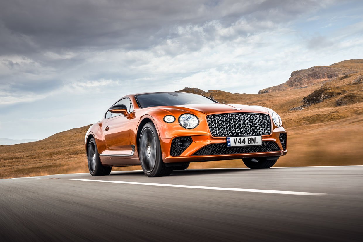 Bentley Continental GT Mulliner is Crazy Fast and Crazy Luxurious