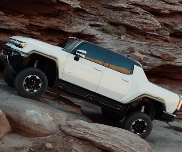 GMC Hummer EV Gets Extra Ground Clearance in Extract Mode