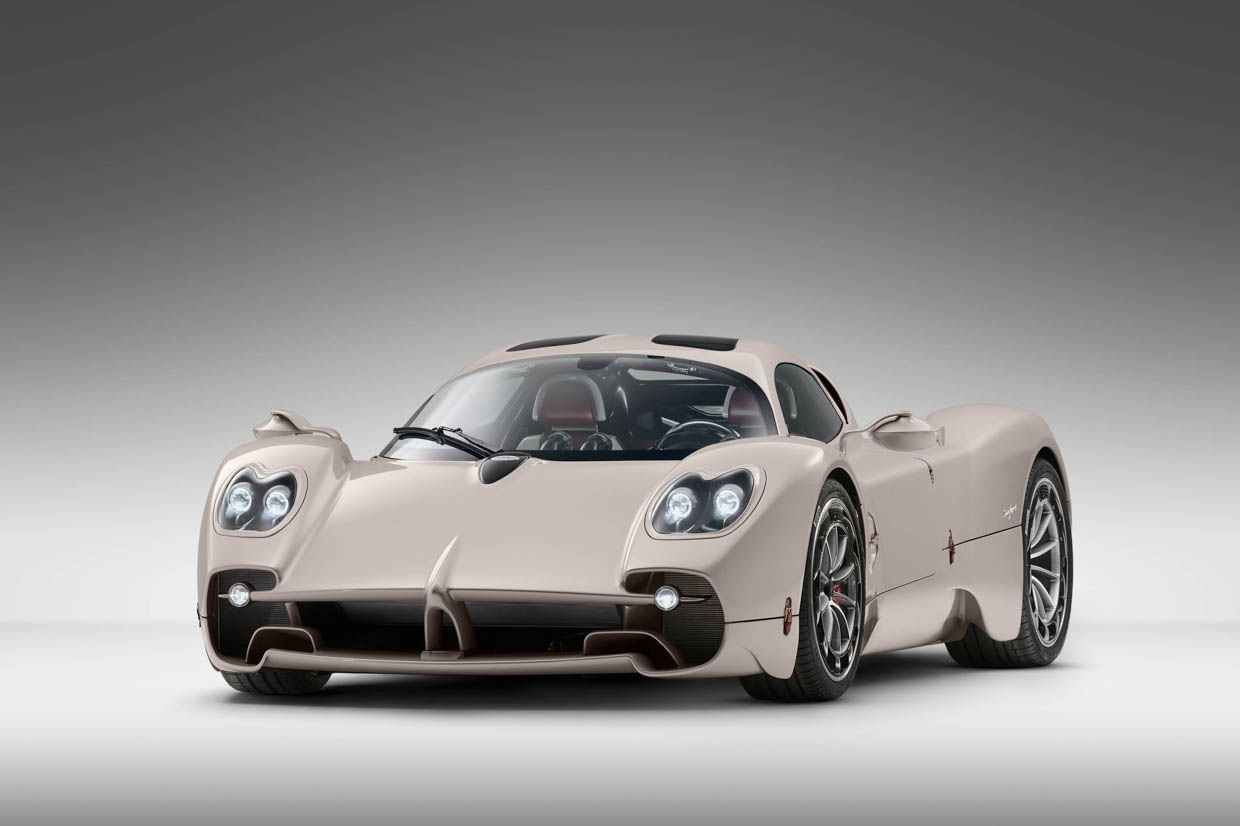 The Pagani Utopia Is a Rolling Work of Art… with 864 Horsepower and a Manual Transmission