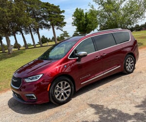 Living the Life Electric with the 2023 Chrysler Pacifica Hybrid