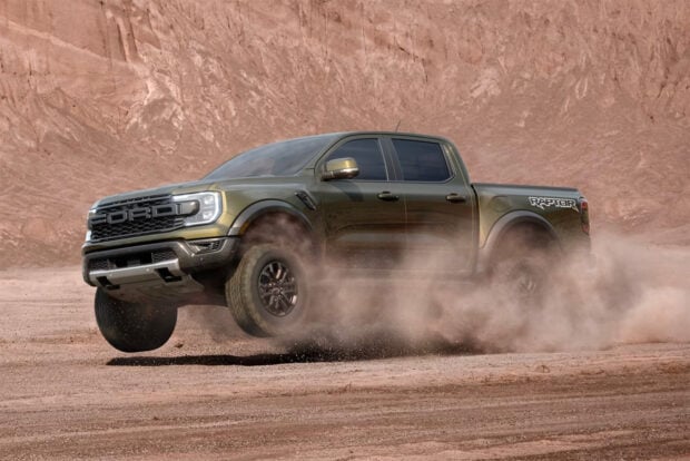 2024 Ford Ranger Raptor Off-Road Catches Air