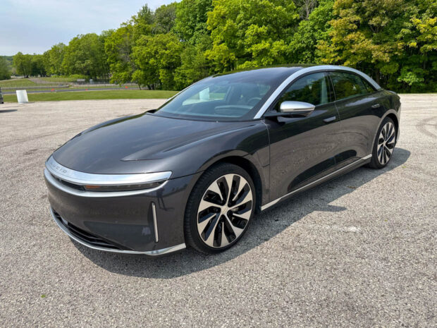 2023 Lucid Air Grand Touring 3/4 View