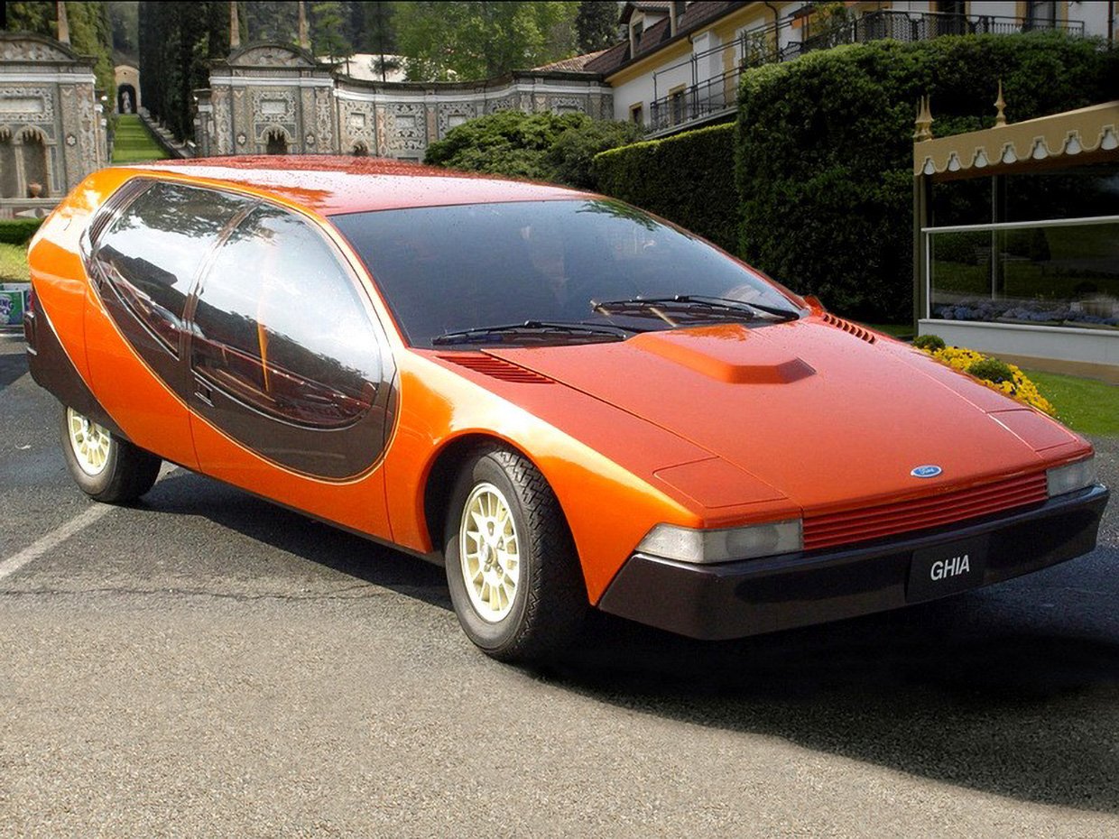 The 1977 Ford-Ghia Megastar Concept Was a Glass Greenhouse on Wheels