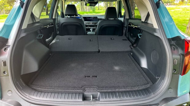 2024 Kia Seltos SX Turbo Cargo Area