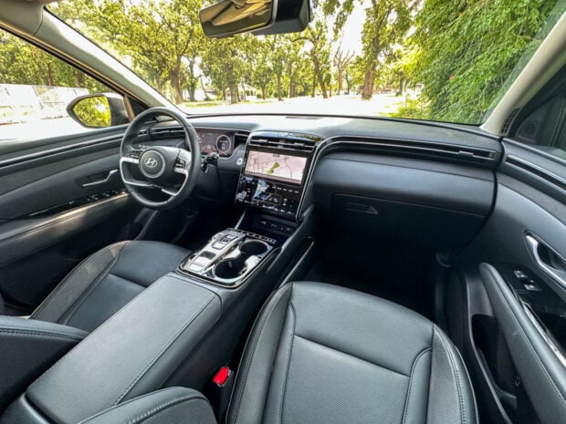 2023 Hyundai Tucson PHEV Limited Interior