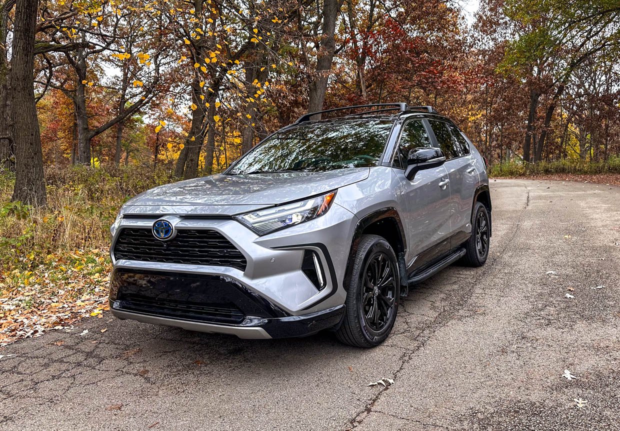 2023 Toyota RAV4 XSE Hybrid Review: The SUV for Everyone