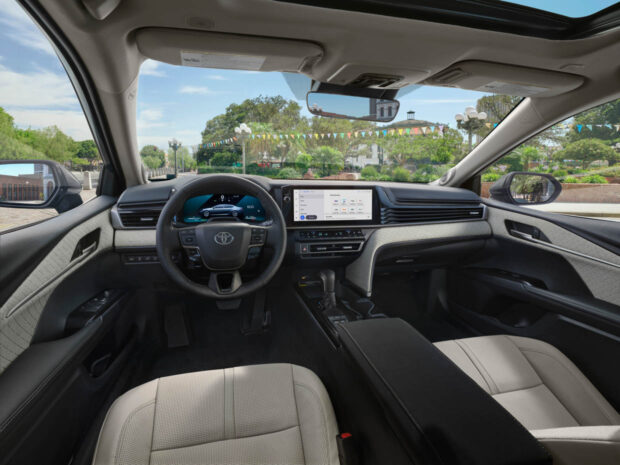 2025 Toyota Camry Interior + Dashboard