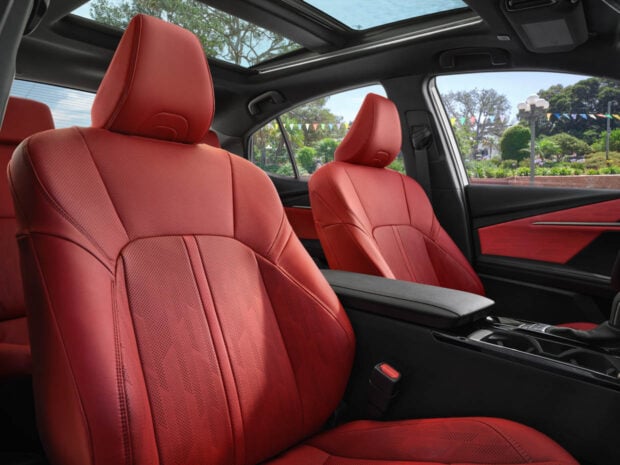 2025 Toyota Camry XSE Red Seats