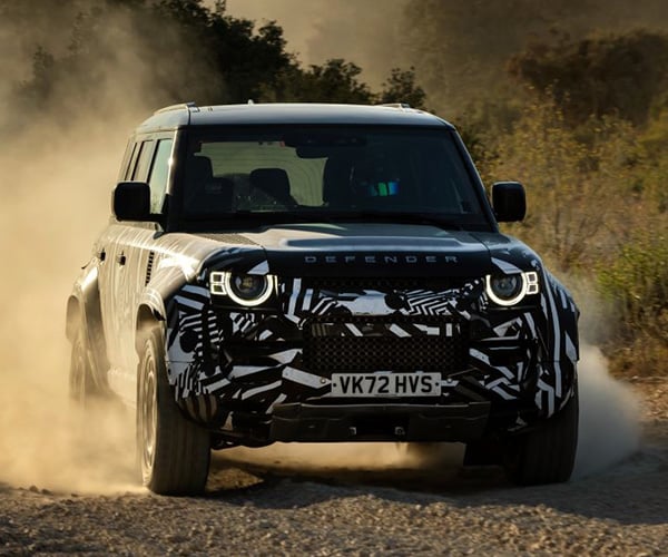 2025 Land Rover Defender Octa Aims to Be the Pinnacle of V8
Performance