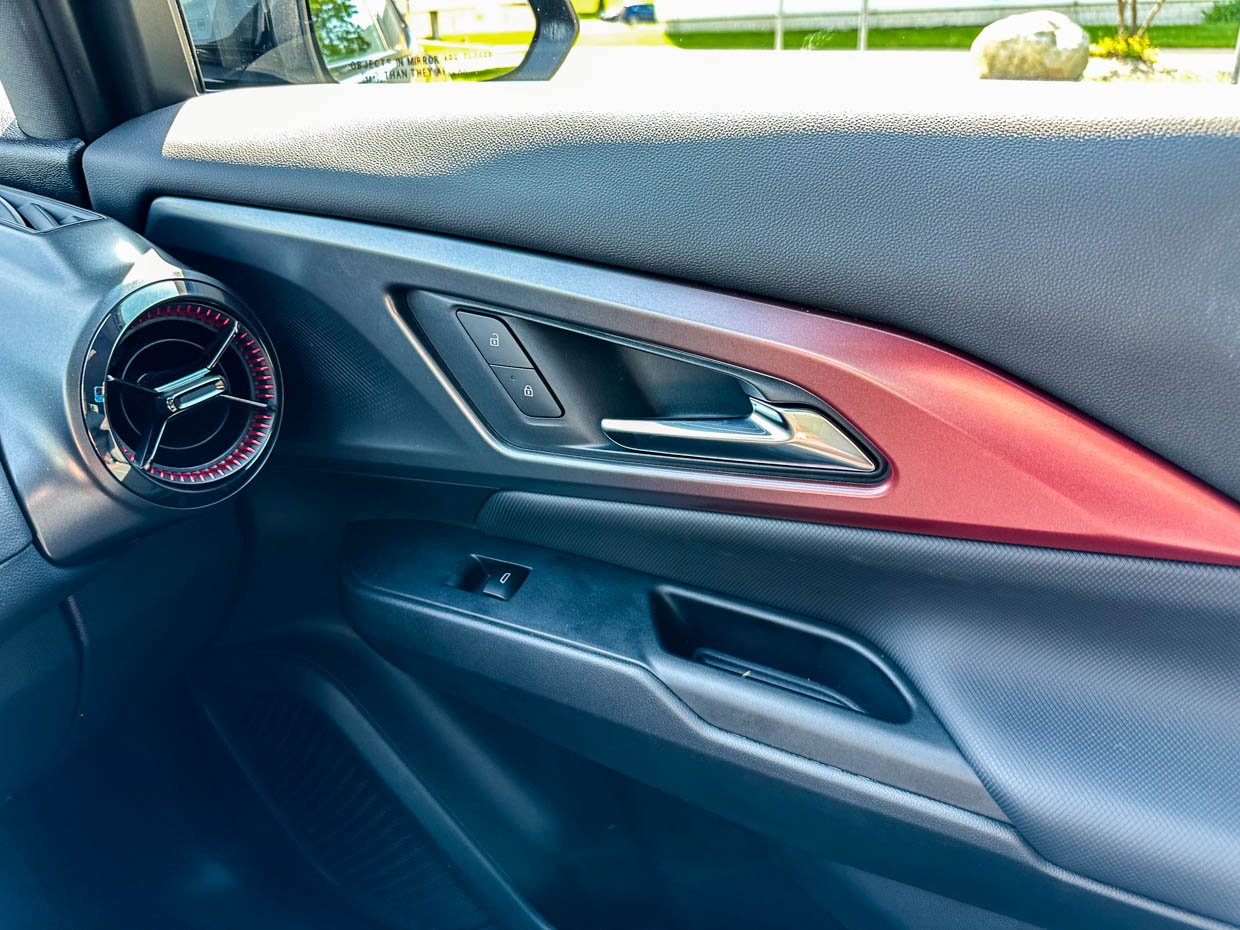 2024 Chevrolet Equinox EV RS Doors