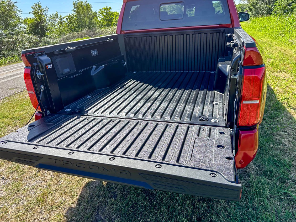 2024 Toyota Tacoma Limited 5-Foot Bed and Power Tailgate