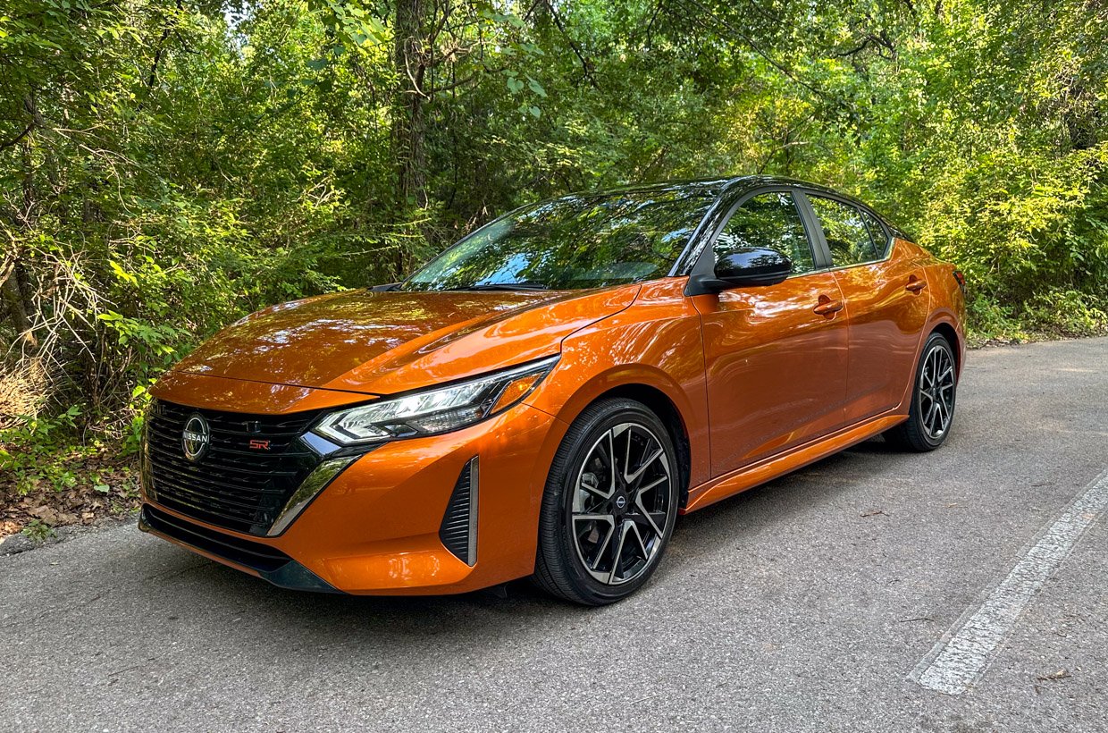 2024 Nissan Sentra SR Review: A Stylish and Sporty Starter Sedan