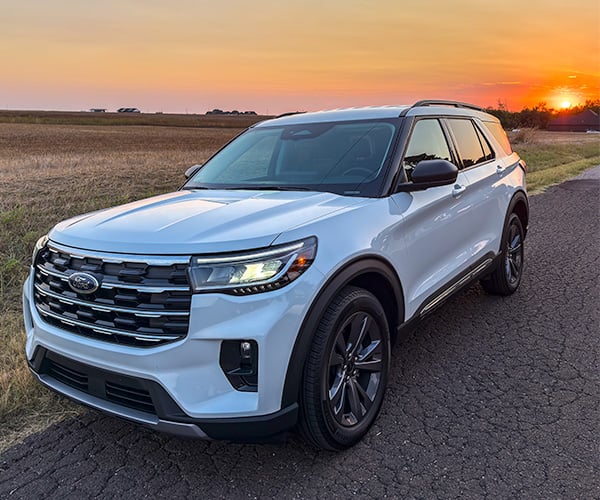 2025 Ford Explorer Active Review: A Smooth Operator