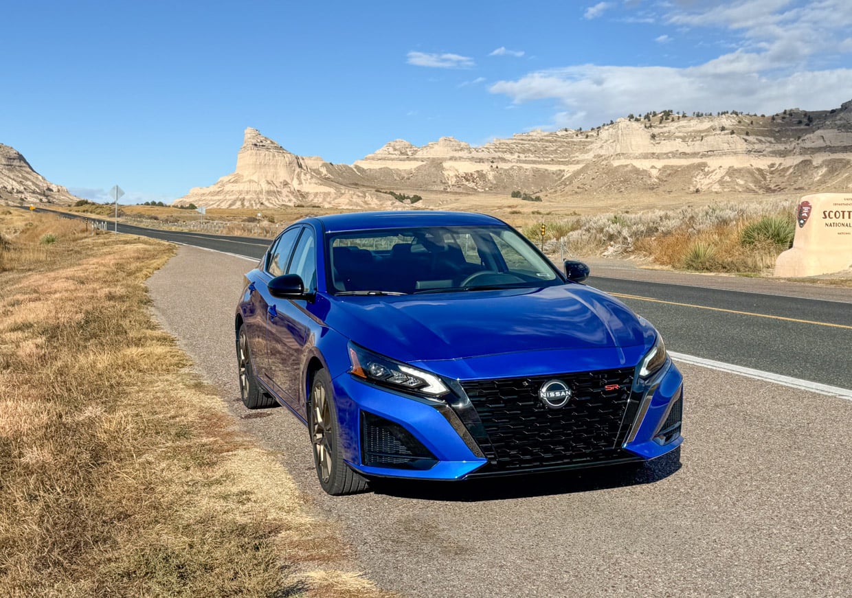 2025 Nissan Altima SR AWD Review: Sporty Styling but Unexciting