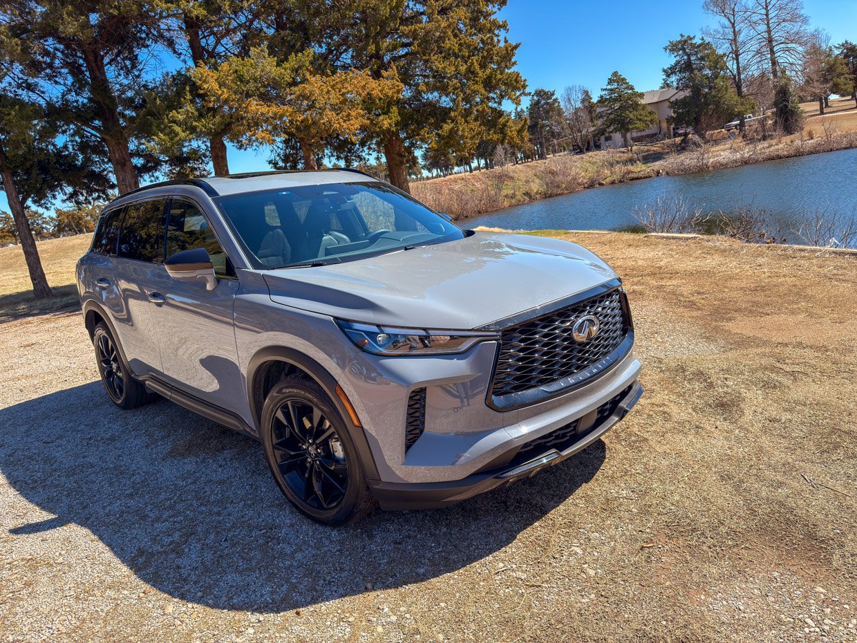 2025 Infiniti QX60 Luxe Black Edition Review: A Refined SUV Gets a New Engine