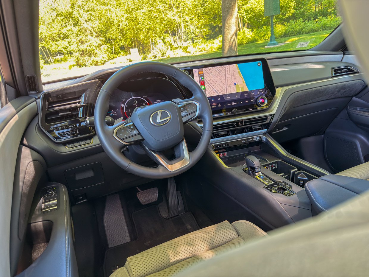 2025 Lexus TX 350 Luxury - Dashboard