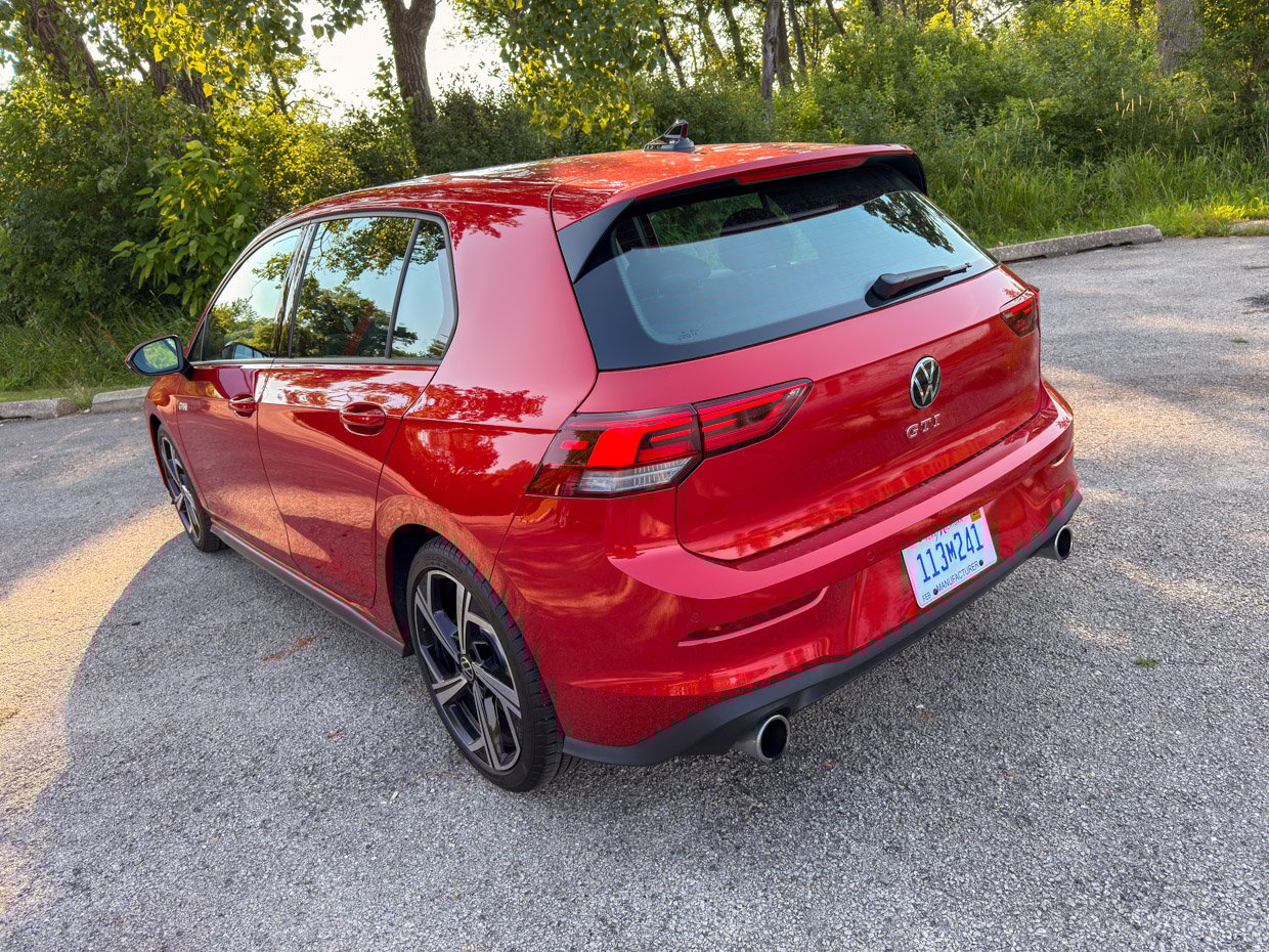 2025 Volkswagen Golf GTI SE Rear Exhaust
