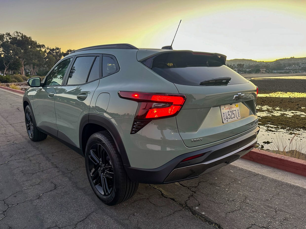 2025 Chevrolet Trax ACTIV Rear 3/4 View